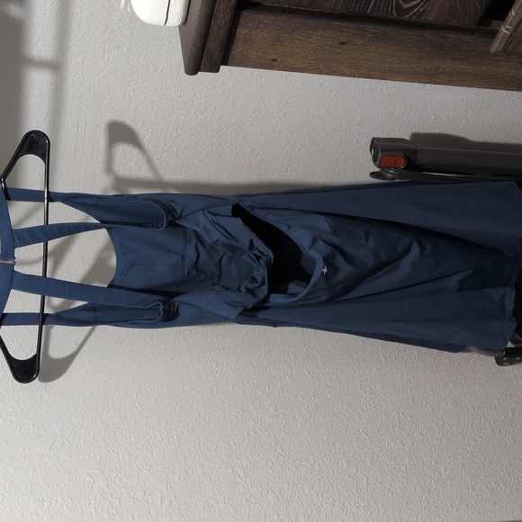 Halara Twist Back Active Dress Easy Peezy Longer Length D-F Cup Sz L Teal Blue - Picture 12 of 12